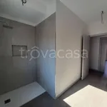 Rent 4 bedroom house of 143 m² in Nove