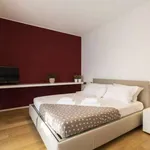 Rent 1 bedroom apartment of 64 m² in milan