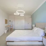 Rent a room in lisbon