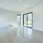 Rent 3 bedroom apartment of 160 m² in Austin