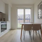 Pronajměte si 2 ložnic/e byt o rozloze 63 m² v Prague