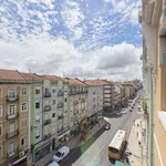 Rent a room in lisbon