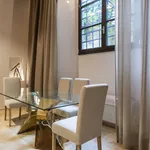 Rent 1 bedroom apartment of 95 m² in Florence