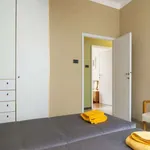 Rent 3 bedroom apartment of 130 m² in bologna