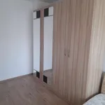 Rent 3 bedroom apartment of 95 m² in Кършияка