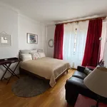 Appartement de 73 m² avec 1 chambre(s) en location à Paris