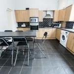 Rent 6 bedroom house in Leeds