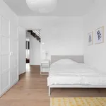 Miete 5 Schlafzimmer wohnung von 170 m² in Berlin