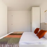 Rent a room of 105 m² in Girona