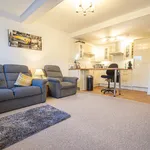 Rent 2 bedroom flat in Stratford-on-Avon