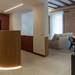 Rent 3 bedroom apartment of 1464 m² in Valencia