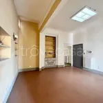 Affitto 5 camera appartamento di 170 m² in Firenze