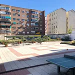 Alquilo 4 dormitorio apartamento de 128 m² en Madrid