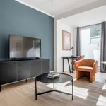 Rent 1 bedroom apartment of 80 m² in lisbon