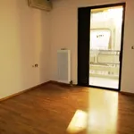 Rent 2 bedroom apartment of 80 m² in Piraeus