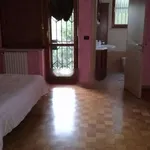 Rent a room in turin