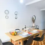 Rent 3 bedroom apartment of 90 m² in lisbon