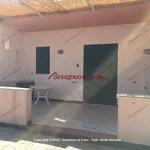 Affitto 2 camera casa di 55 m² in Campofelice di Roccella