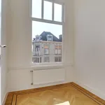 Huur 4 slaapkamer appartement van 143 m² in Den Haag