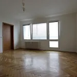 Rent 4 bedroom apartment of 86 m² in Brno