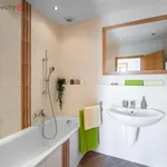 Rent 3 bedroom apartment of 103 m² in Praha-Dolní Chabry