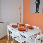 Rent a room of 140 m² in madrid