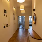 Pronajměte si 2 ložnic/e byt o rozloze 112 m² v Prague