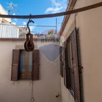 Affitto 5 camera appartamento di 124 m² in Caltagirone