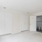 Rent 5 bedroom apartment in South East England