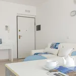 Rent 4 bedroom apartment of 55 m² in Vallevò