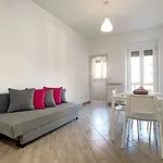 Rent 1 bedroom apartment of 60 m² in milan