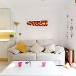 Rent 1 bedroom apartment of 32 m² in madrid