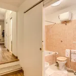 Rent 7 bedroom apartment of 140 m² in Rome