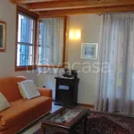 Rent 5 bedroom apartment of 80 m² in Adria