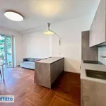 Rent 3 bedroom apartment of 75 m² in Milan