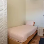 Rent a room in lisbon