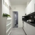 Pronajměte si 2 ložnic/e byt o rozloze 56 m² v Prague