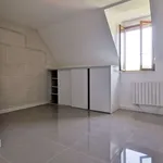 Maison de 126 m² avec 4 chambre(s) en location à Senlis