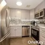 2 room apartment to let in Great Neck, 
 NY
 11021