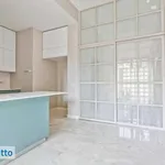 Rent 6 bedroom apartment of 450 m² in Rome