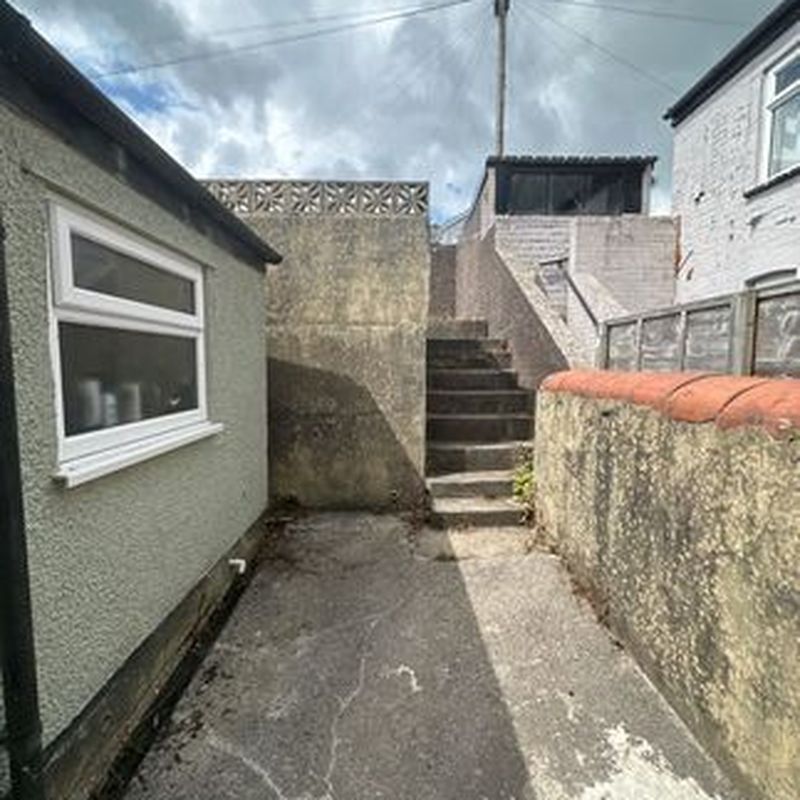 Terraced house to rent in Harcourt Street, Ebbw Vale NP23 Pont-y-Gôf