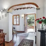 Rent 2 bedroom apartment of 70 m² in florence