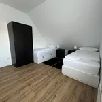 Miete 6 Schlafzimmer wohnung von 100 m² in Bergisch Gladbach