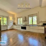 Rent 6 bedroom house of 505 m² in Florence