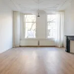 Huur 4 slaapkamer appartement van 235 m² in 's-gravenhage