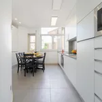 Rent 2 bedroom apartment in Porto