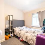 Rent 2 bedroom apartment in West Midlands