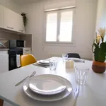 Rent 1 bedroom apartment of 11 m² in Grenoble