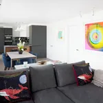 Rent 2 bedroom flat of 70 m² in London