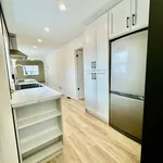 Maison de 699 m² avec 5 chambre(s) en location à Toronto